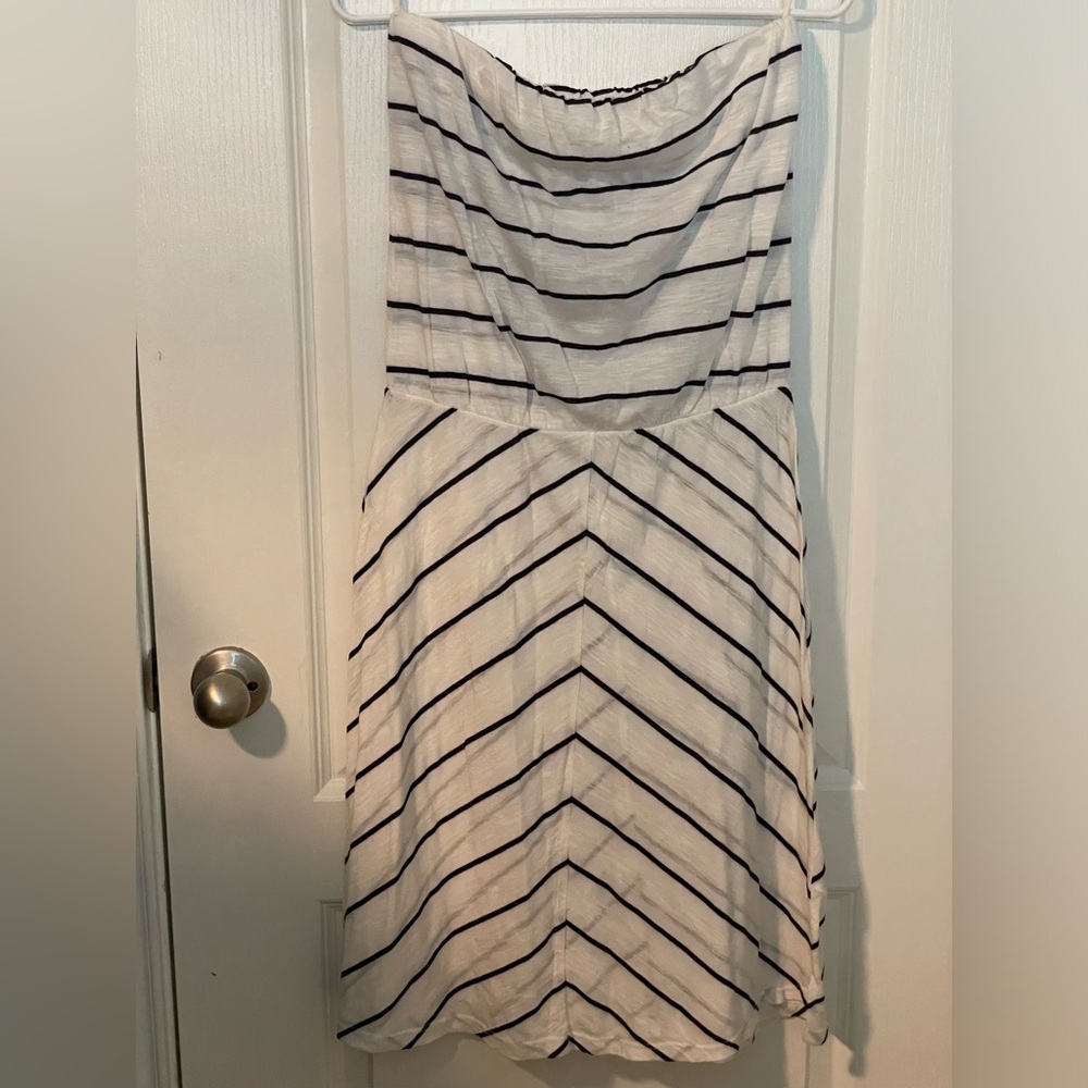 Women’s Strapless Beach Dress Size M